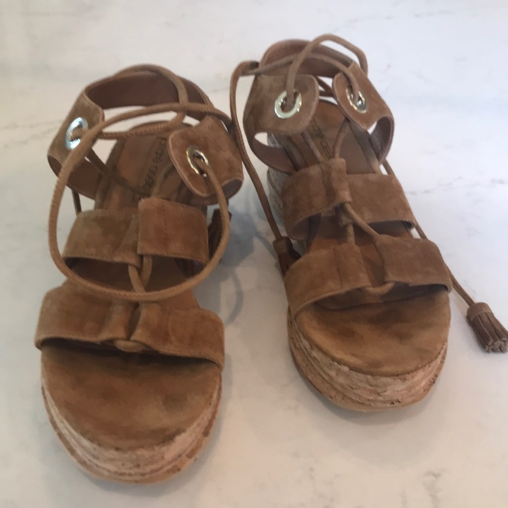 Andre Assous Edge sandals